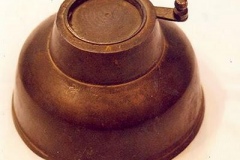 Lahore-Museum-Sikh-Era-inkpot-bomb1916