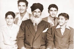 PUNA-SINGH-1945