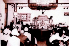 service_in_temple_600x450